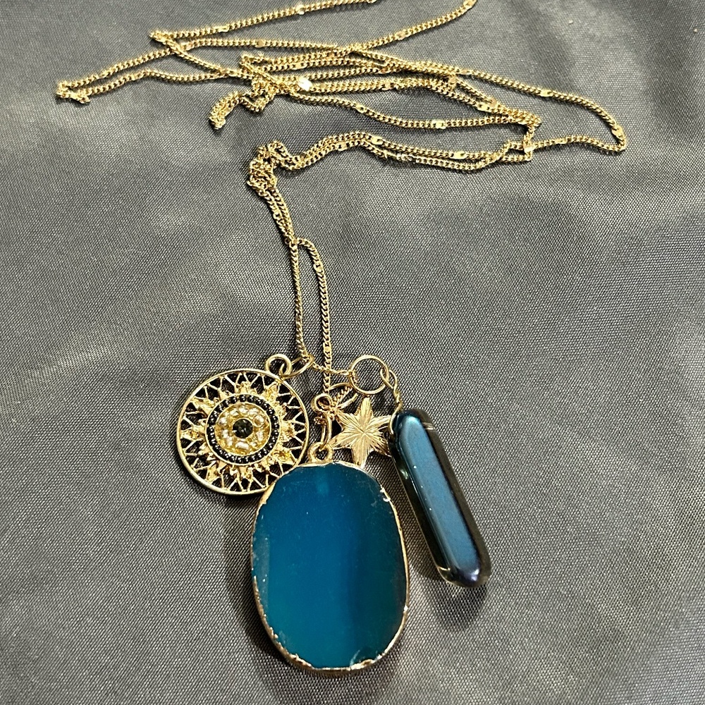 Dangle Charm Necklace Blue Gem Slice Gold Tone Chain